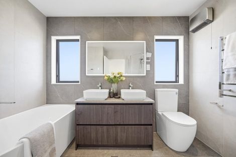 Photo of property in 12 Ocean Breeze Avenue, Hobsonville, 0616