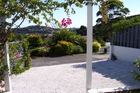 Photo of property in 1 Puketiro Place, Paihia, 0200