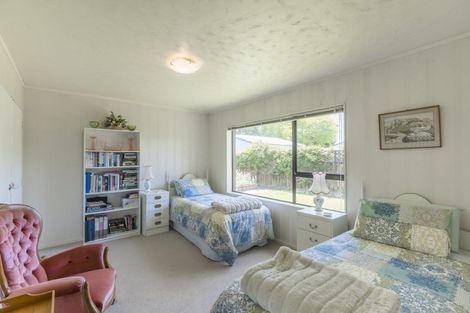 Photo of property in 349b Te Moana Road, Waikanae, 5036