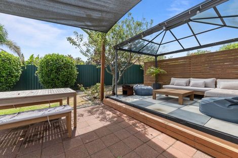 Photo of property in 20a Tahurangi Place, Spotswood, New Plymouth, 4310