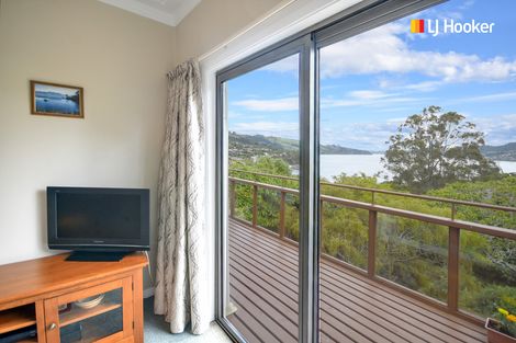 Photo of property in 22 Wharfdale Street, Macandrew Bay, Dunedin, 9014