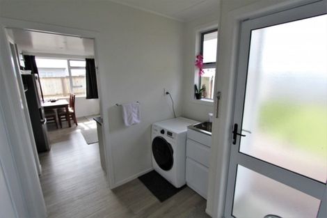 Photo of property in 15 Tieke Place, Tokoroa, 3420