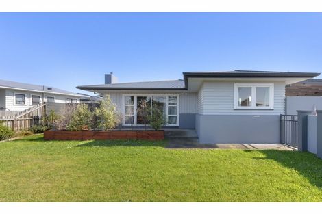 Photo of property in 54 Alexander Avenue, Onekawa, Napier, 4110