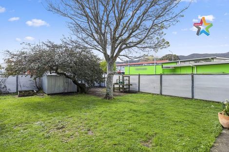 Photo of property in 4/87 Cambridge Terrace, Waterloo, Lower Hutt, 5011