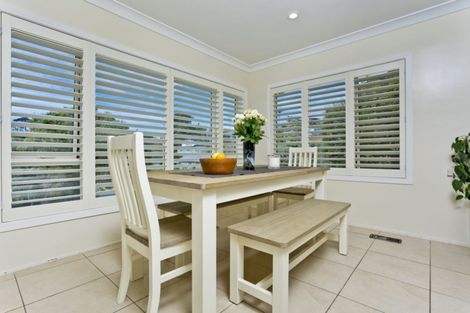 Photo of property in 4 Kiri Place, Mairangi Bay, Auckland, 0630