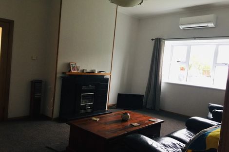 Photo of property in 37 Fox Street, Woodville, 4920