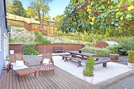 Photo of property in 8 Dudley Road, Lyttelton, 8082