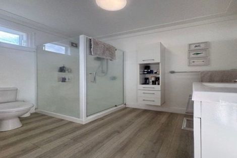 Photo of property in 9 Hall Street, Napier South, Napier, 4110