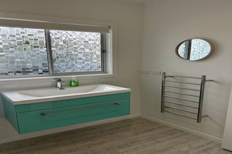 Photo of property in 2/153 Parkers Road, Tahunanui, Nelson, 7011