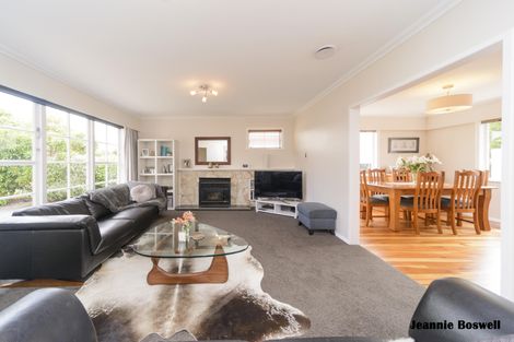 Photo of property in 58 Newcastle Street, Hokowhitu, Palmerston North, 4410
