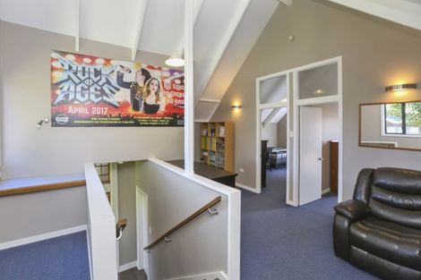 Photo of property in 162a Mangorei Road, Merrilands, New Plymouth, 4312