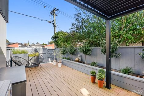 Photo of property in 1/51 Kings Crescent, Hutt Central, Lower Hutt, 5010