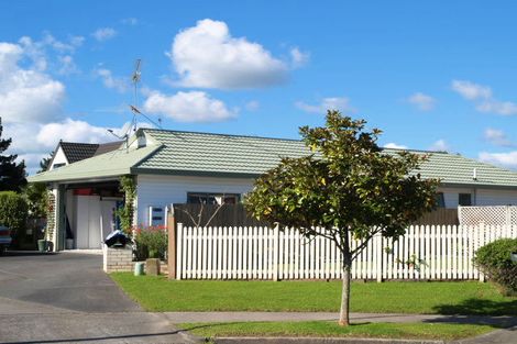 Photo of property in 1/79 Frank Nobilo Drive, Golflands, Auckland, 2013
