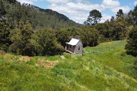 Photo of property in 1579 Tairua Whitianga Road, Whenuakite, Whitianga, 3591