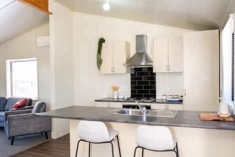 Photo of property in 1212a Willowpark Road North, Mayfair, Hastings, 4122