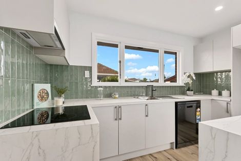 Photo of property in 66 Eureka Street, Aranui, Christchurch, 8061