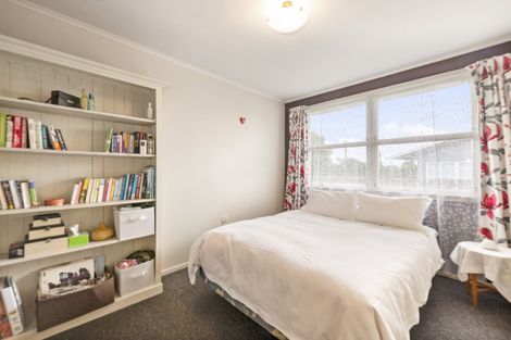 Photo of property in 15 Sunrise Avenue, Owhata, Rotorua, 3010