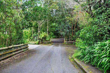 Photo of property in 22c Sequoia Grove, Merrilands, New Plymouth, 4312