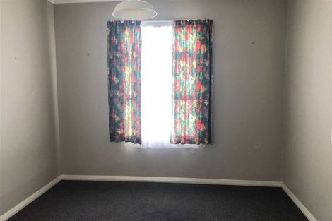 Photo of property in 3 Wharf Street, Castlecliff, Whanganui, 4501