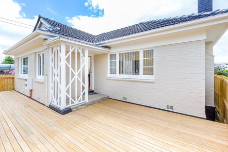 Photo of property in 18 Norana Avenue, Favona, Auckland, 2024