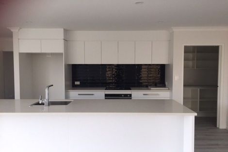 Photo of property in 37 Piata Street, Papamoa Beach, Papamoa, 3118