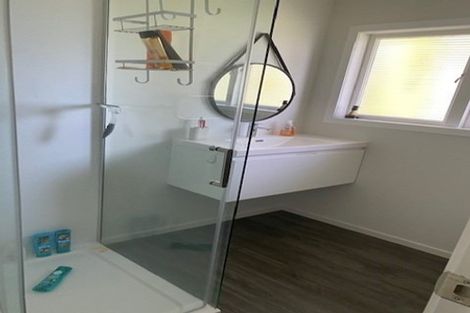 Photo of property in 16 Kohe Street, Parahaki, Whangarei, 0112