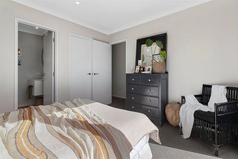 Photo of property in 8 Kaiora Drive, Papamoa Beach, Papamoa, 3118