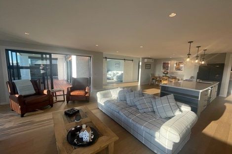 Photo of property in 14 Rotorua Grove, Aotea, Porirua, 5024