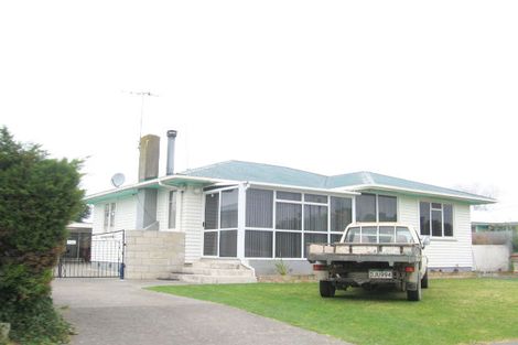 Photo of property in 4 Rimu Place, Taradale, Napier, 4112