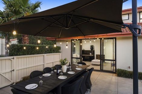 Photo of property in 10 Mica Place, Northwood, Christchurch, 8051