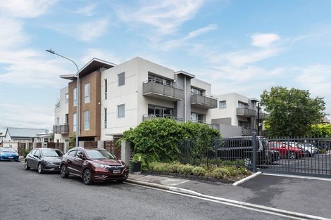 Photo of property in 10/41 Waller Terrace, Christchurch Central, Christchurch, 8011