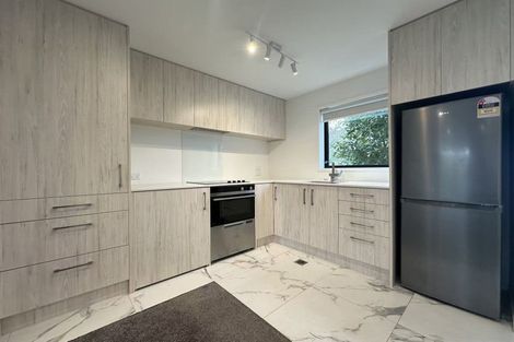 Photo of property in 1a Hamurana Place, Te Atatu Peninsula, Auckland, 0610