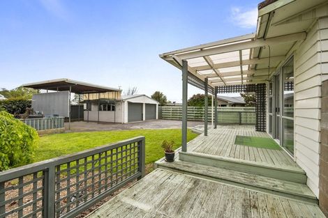 Photo of property in 36 John F Kennedy Drive, Milson, Palmerston North, 4414