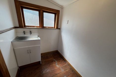 Photo of property in 187 Ferguson Street, West End, Palmerston North, 4412