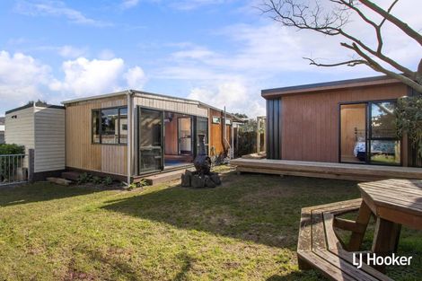 Photo of property in 9 Reo Crescent, Waihi Beach, 3611