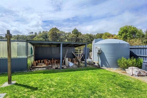 Photo of property in 14 Butlers Road, Ruatapu, Hokitika, 7883