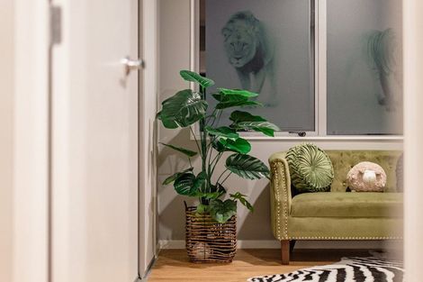 Photo of property in 6 Phar Lap Crescent, Takanini, 2112