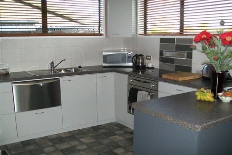 Photo of property in 1/200 Sawyers Arms Road, Bishopdale, Christchurch, 8053