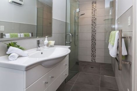 Photo of property in 87 Glandovey Road, Fendalton, Christchurch, 8052