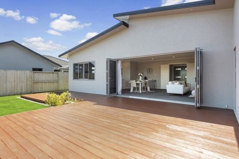 Photo of property in 35 Mataroa Crescent, Flagstaff, Hamilton, 3210