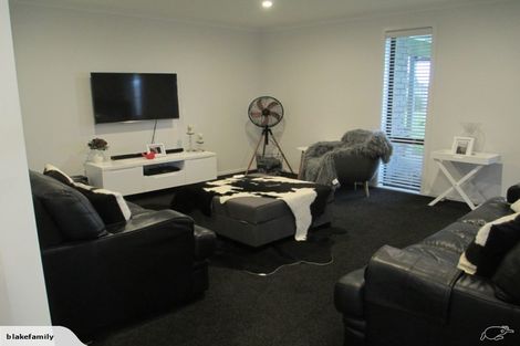 Photo of property in 22 Gimson Street, Solway, Masterton, 5810