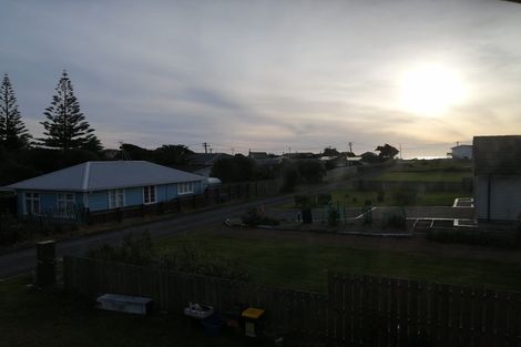 Photo of property in 4d Rangiuru Road, Otaki Beach, Otaki, 5512