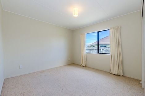 Photo of property in 14 Te Kupe Road, Paraparaumu Beach, Paraparaumu, 5032