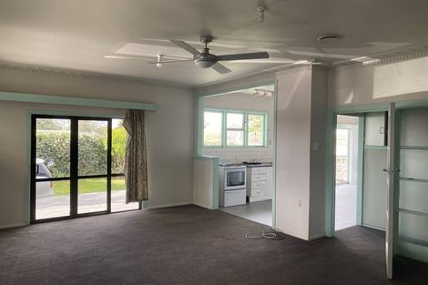 Photo of property in 11 Gordon Road, Papatoetoe, Auckland, 2025