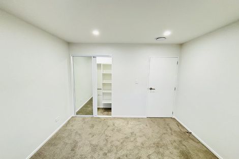 Photo of property in 2/2 Smiths Avenue, Papakura, 2110