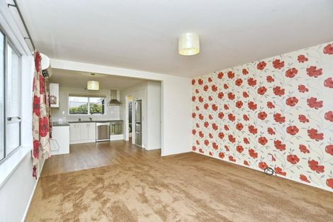 Photo of property in 1/9 Valecrest Avenue, Parklands, Christchurch, 8083