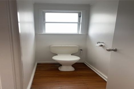 Photo of property in 6 Huxley Place, Glen Innes, Auckland, 1072