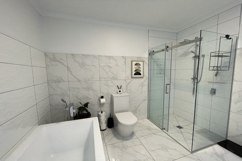 Photo of property in 22 Avenue Road, Greenmeadows, Napier, 4112