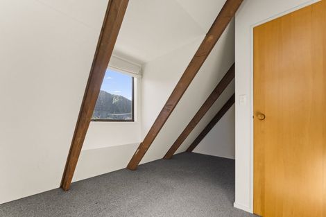 Photo of property in 4a Beach Road, Waikawa, Picton, 7220