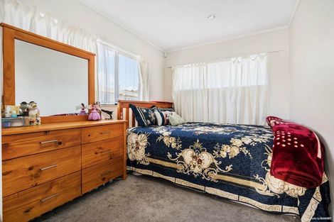 Photo of property in 225a Finlayson Avenue, Clendon Park, Auckland, 2103